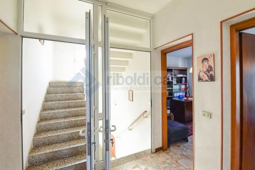 Appartamento in vendita a Verano Brianza