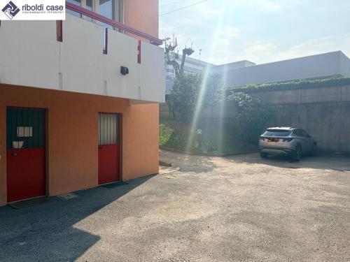 Capannone in vendita a Giussano