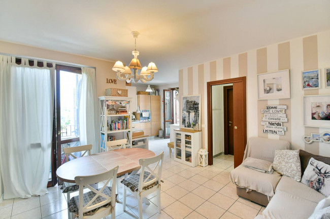 Appartamento in vendita a Seveso