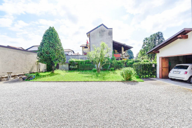 Villa in vendita a Meda