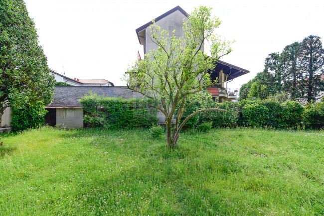 Villa in vendita a Meda