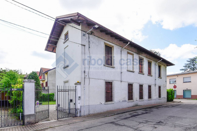 Villa in vendita a Meda