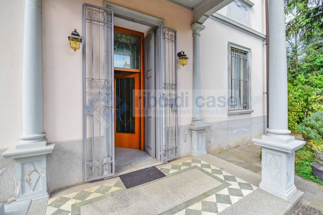 Villa in vendita a Seregno