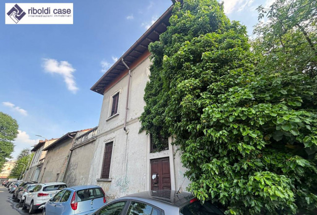 Casa singola in vendita a Seregno