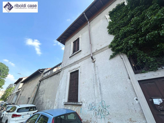 Casa singola in vendita a Seregno