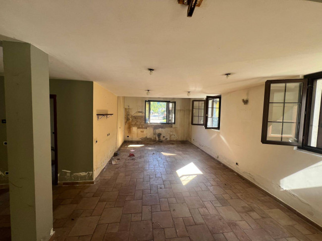 Casa singola in vendita a Verano Brianza