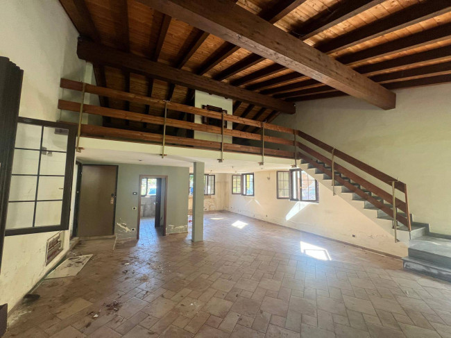 Casa singola in vendita a Verano Brianza