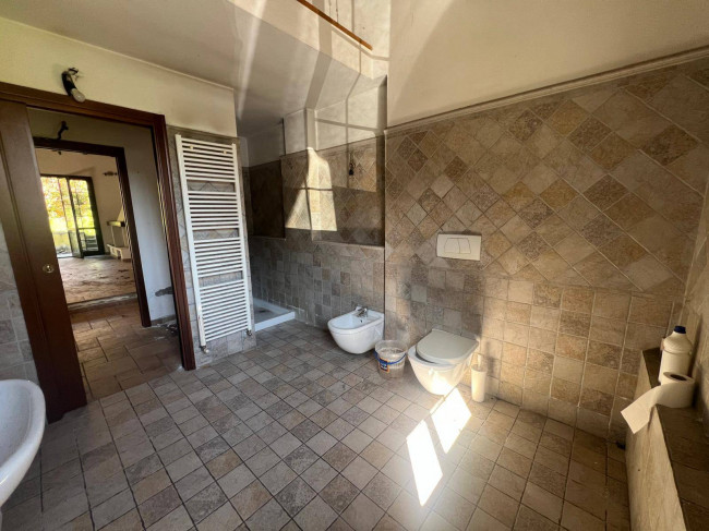 Casa singola in vendita a Verano Brianza