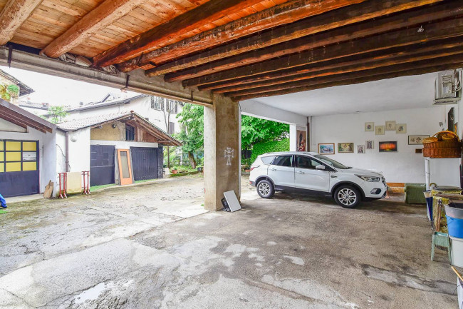 Villa in vendita a Camparada