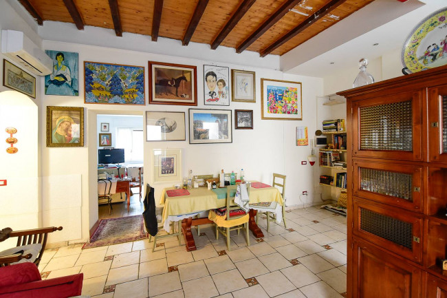 Villa in vendita a Camparada