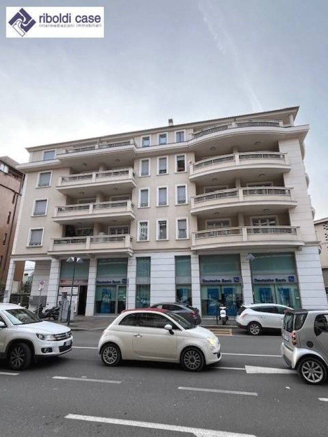 Appartamento in vendita a Seregno