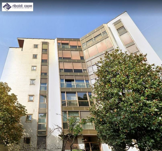 Appartamento in vendita a Monza