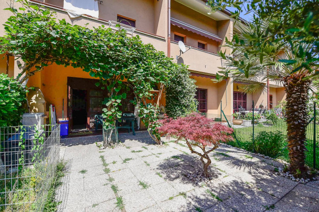 Villette a schiera in vendita a Seregno