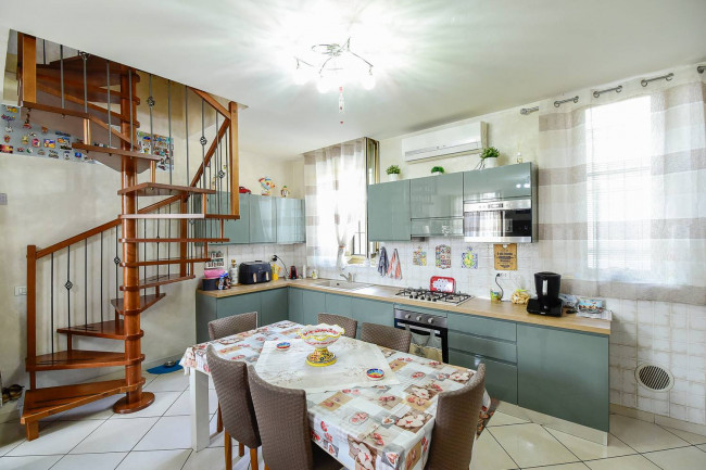 Casa singola in vendita a Lissone