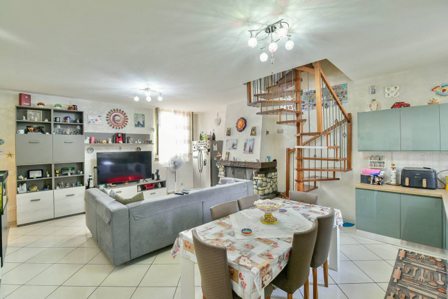 Casa singola in vendita a Lissone
