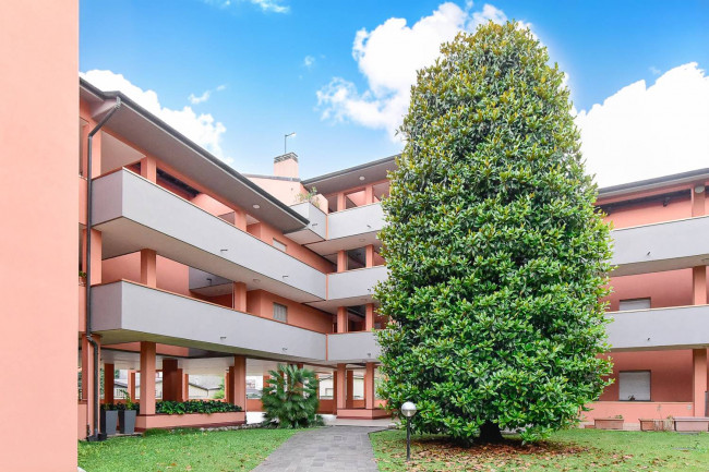Appartamento in vendita a Seregno