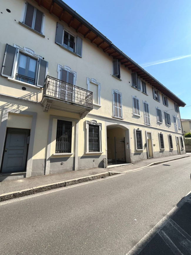 Appartamento in vendita a Seregno