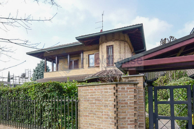 Villa in vendita a Seregno
