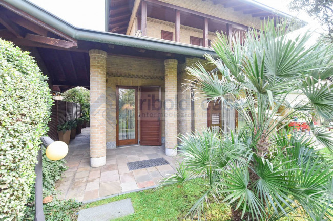 Villa in vendita a Seregno