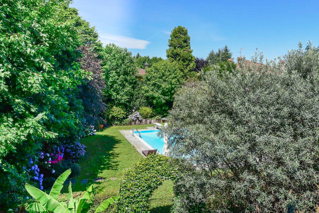 Villa in vendita a Seregno