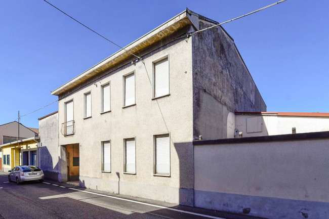 Casa singola in vendita a Desio