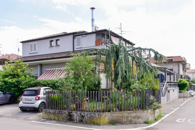 Appartamento in vendita a Mariano Comense