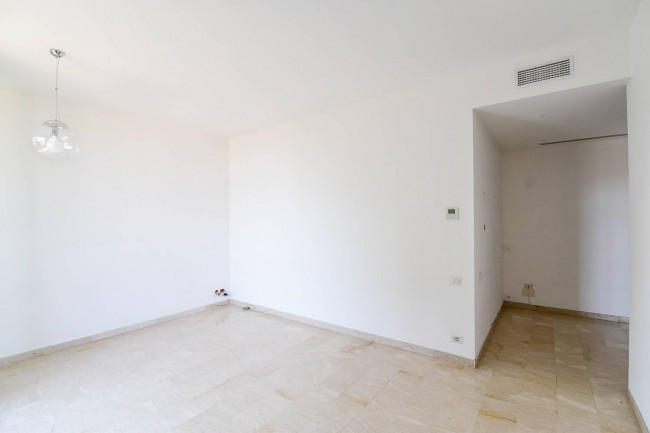 Appartamento in vendita a Seregno