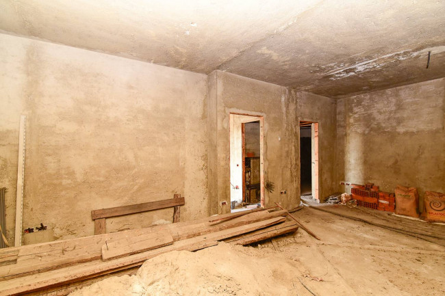 Appartamento in vendita a Carate Brianza