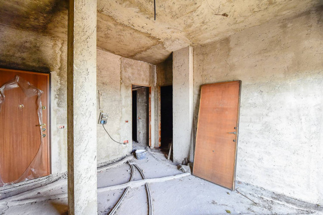 Appartamento in vendita a Carate Brianza