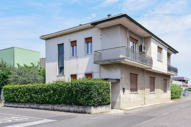 Appartamento in vendita a Seregno