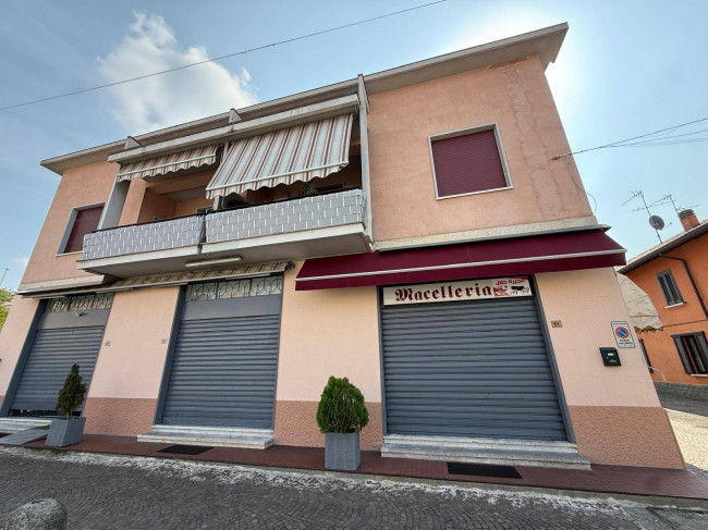 Casa singola in vendita a Giussano