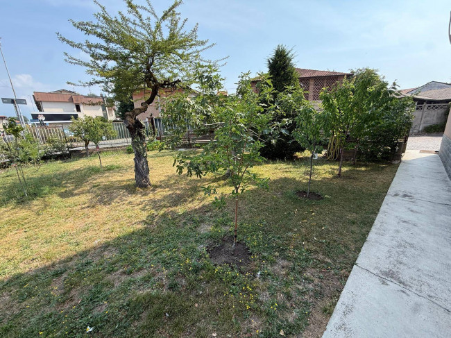 Casa singola in vendita a Giussano