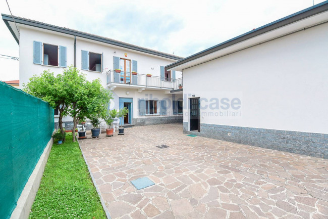Villa in vendita a Cabiate