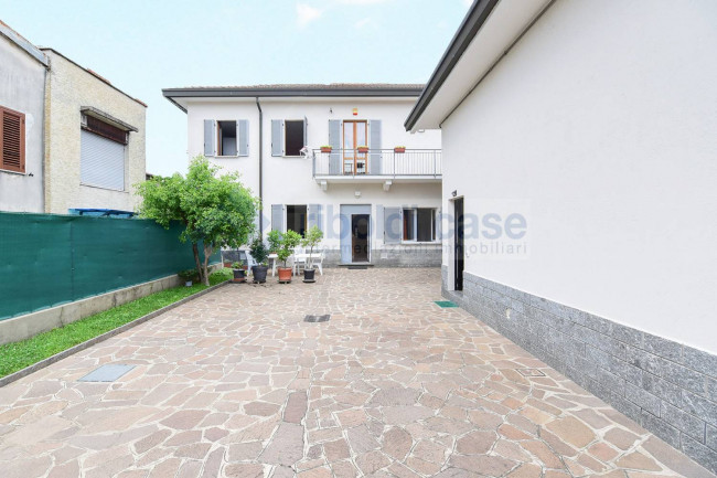 Villa in vendita a Cabiate