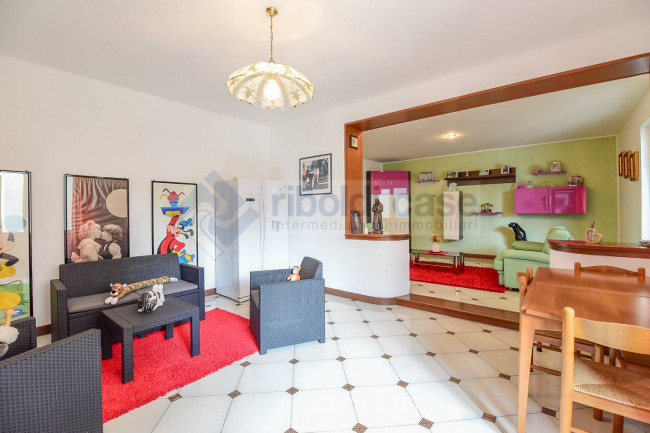 Villa in vendita a Cabiate