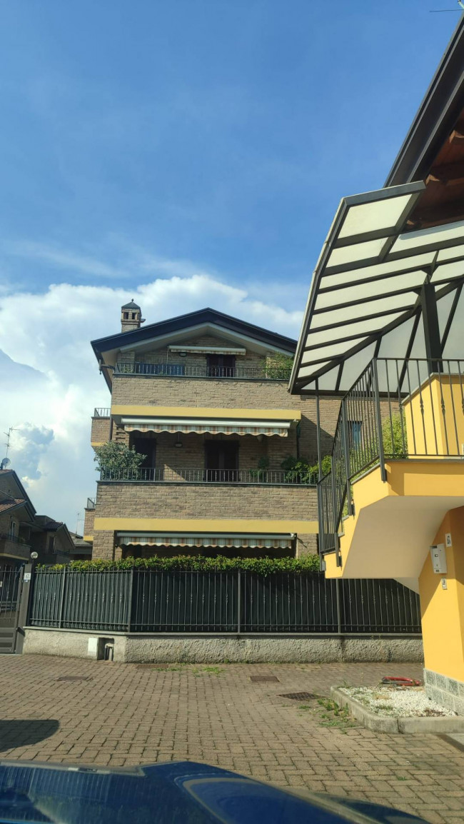 Appartamento in vendita a Seveso