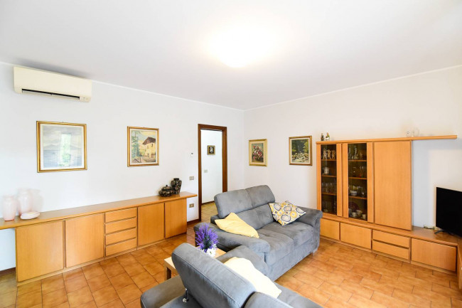 Appartamento in vendita a Monza