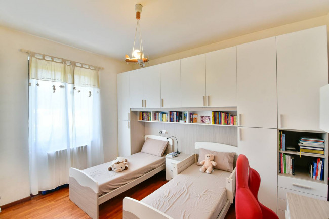 Appartamento in vendita a Carate Brianza