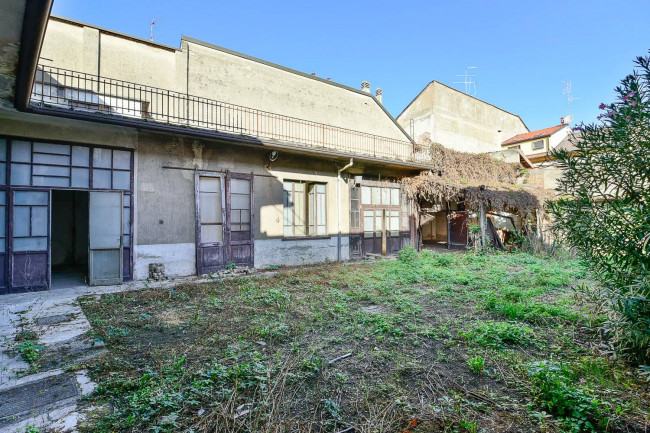 Casa singola in vendita a Lissone