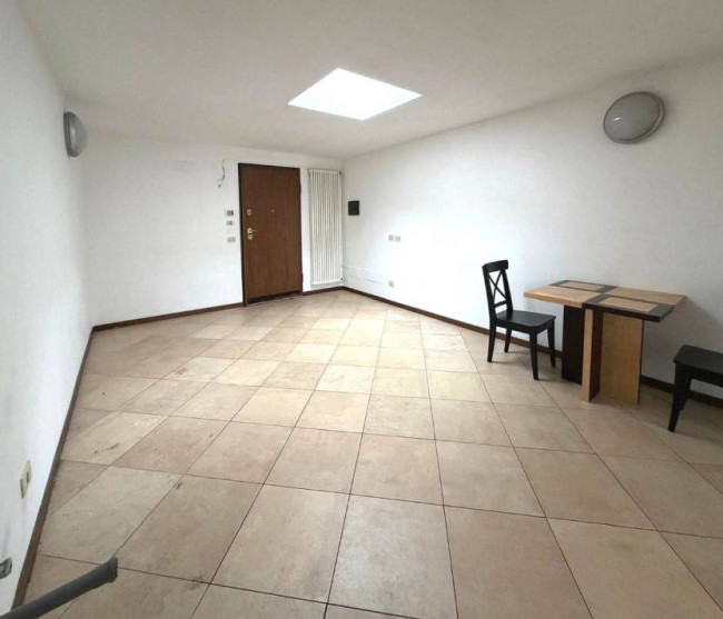 Appartamento in vendita a Seregno