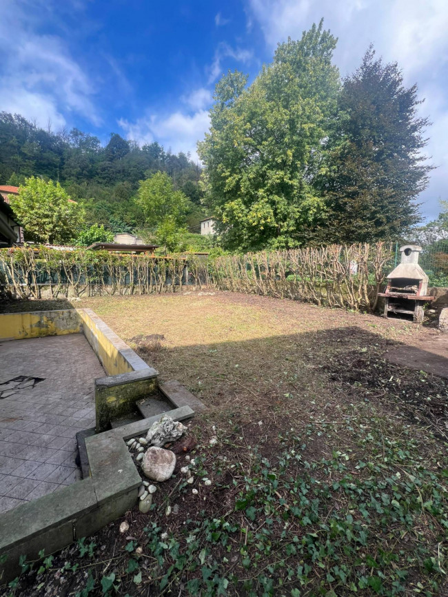 Casa singola in vendita a Verano Brianza