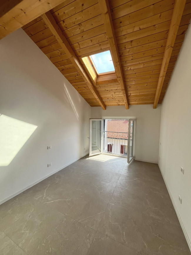 Appartamento in vendita a Seregno