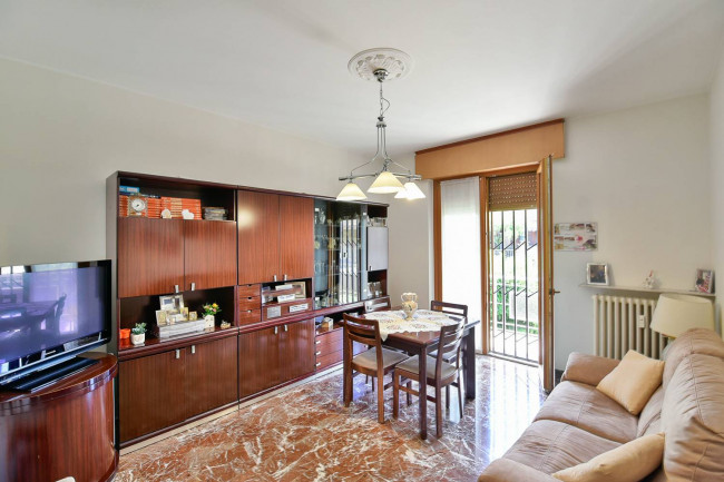 Appartamento in vendita a Verano Brianza