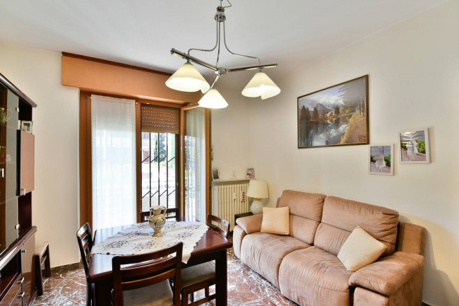 Appartamento in vendita a Verano Brianza
