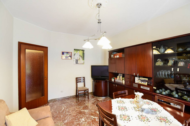 Appartamento in vendita a Verano Brianza