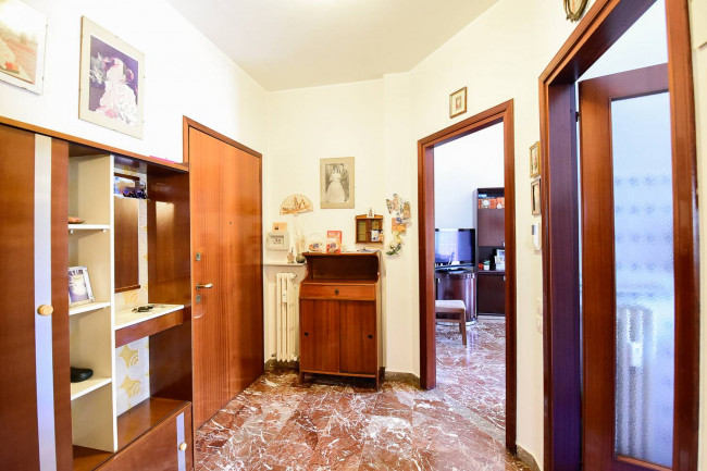 Appartamento in vendita a Verano Brianza