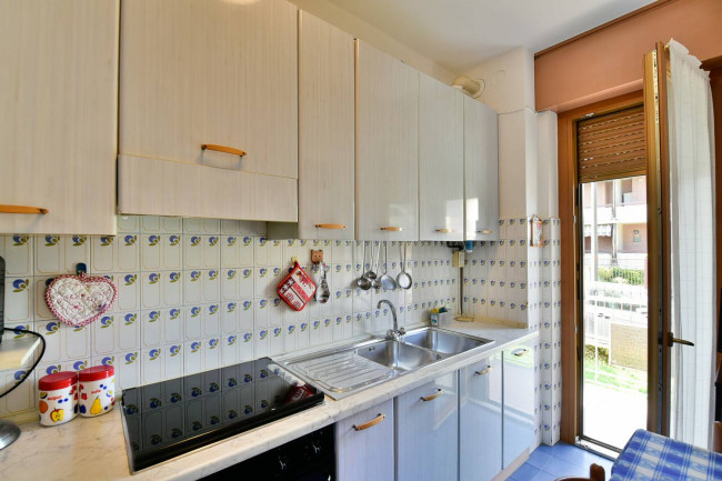 Appartamento in vendita a Verano Brianza