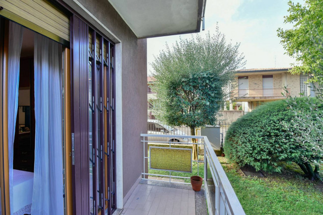 Appartamento in vendita a Verano Brianza