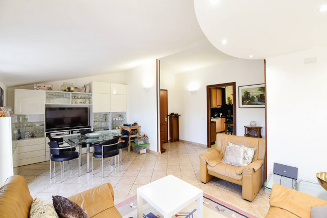 Appartamento in vendita a Giussano