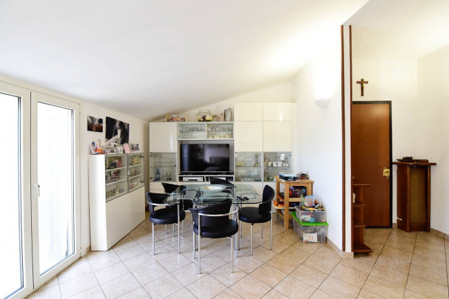 Appartamento in vendita a Giussano